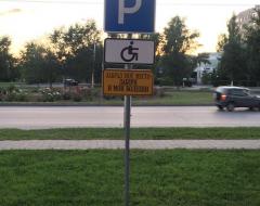 Автомобильный знак инвалидный