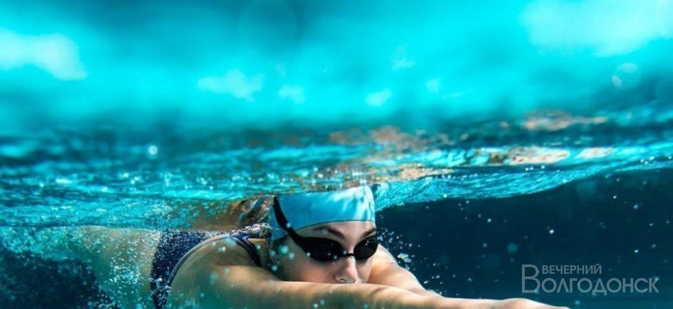 Пятнадцатилетняя пловчиха побила рекорд Ефимовой