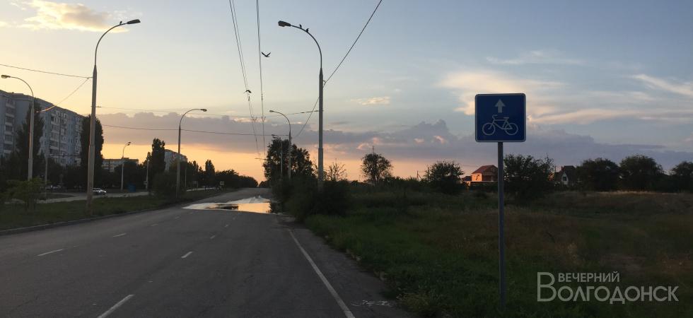 Единственная велодорожка в Волгодонске уходит под воду