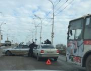 Из-за аварии на мосту в Волгодонске образовалась большая пробка